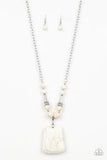 Sandstone Oasis - White
