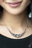 Knot In Love - Black